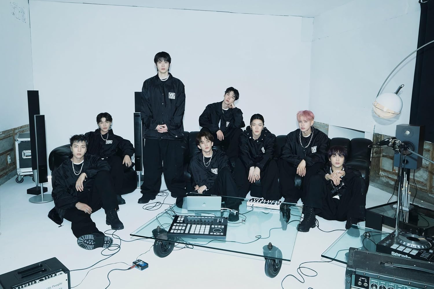 Generic NCT 127 WALK 6th Album with Tracking NCT127 19SET Walk+Podcast+Poster+8Crew+8SMini 240709TA041 - Image 5