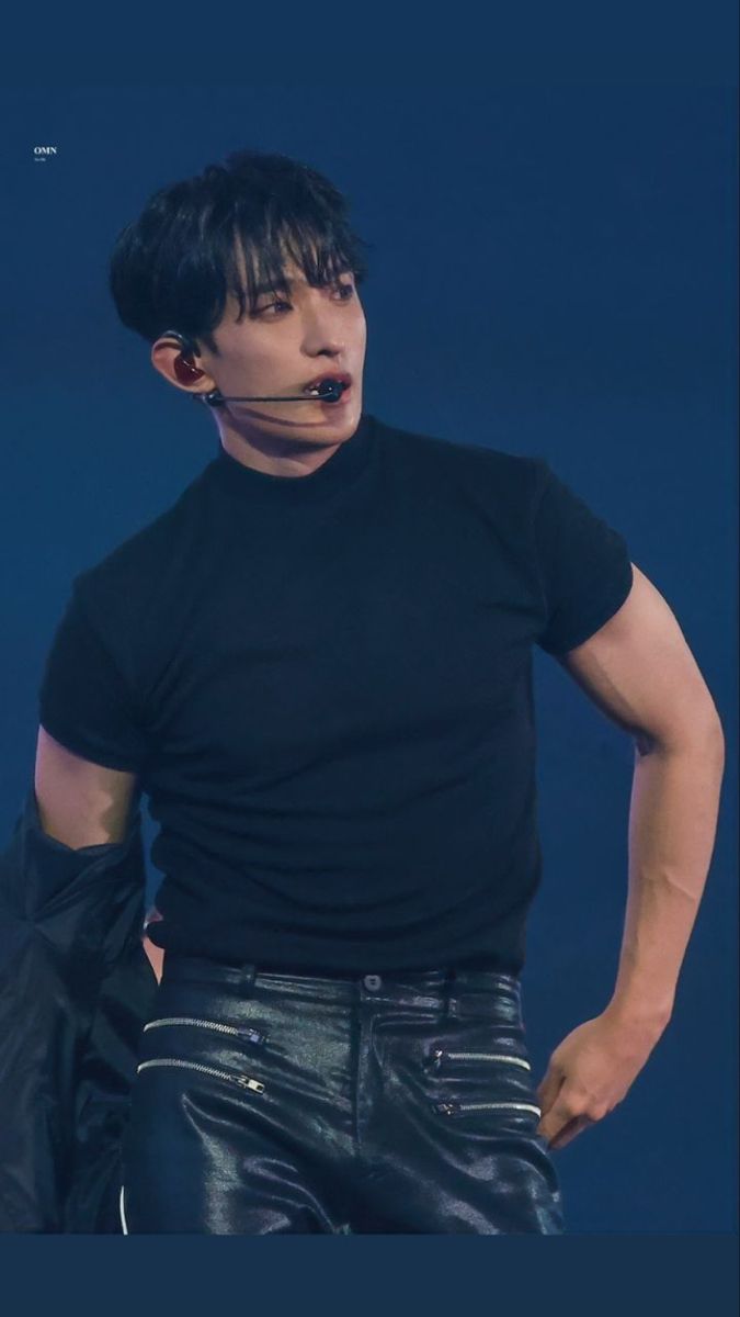 DK (Dokyeom)