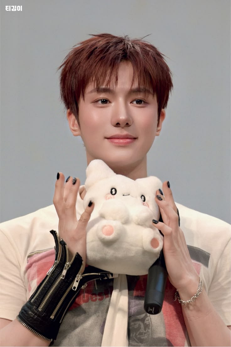 EN-KIM (formerly Kim Min-su)