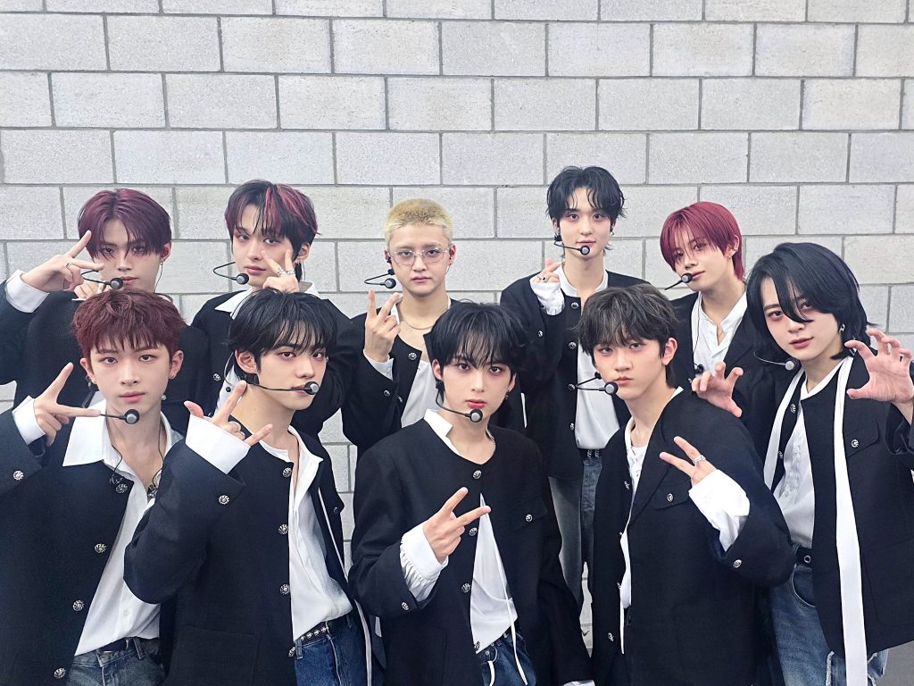 FANTASY BOYS