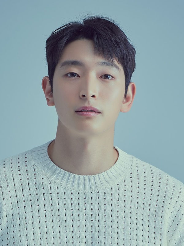 Jeong Jinwoon