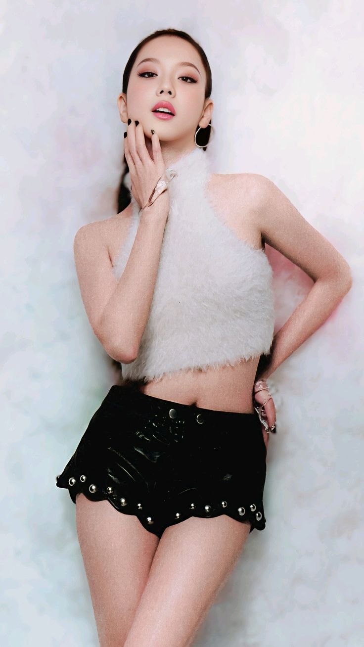 JISOO (지수)