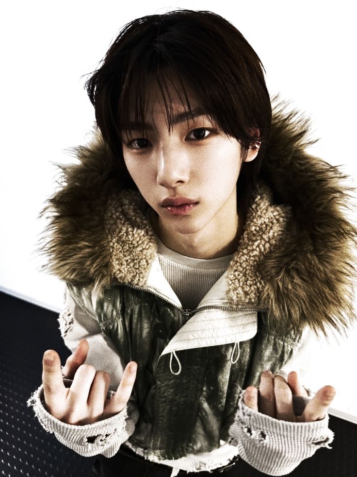Juhoon (주훈)