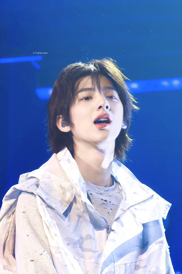 Juhoon (주훈)