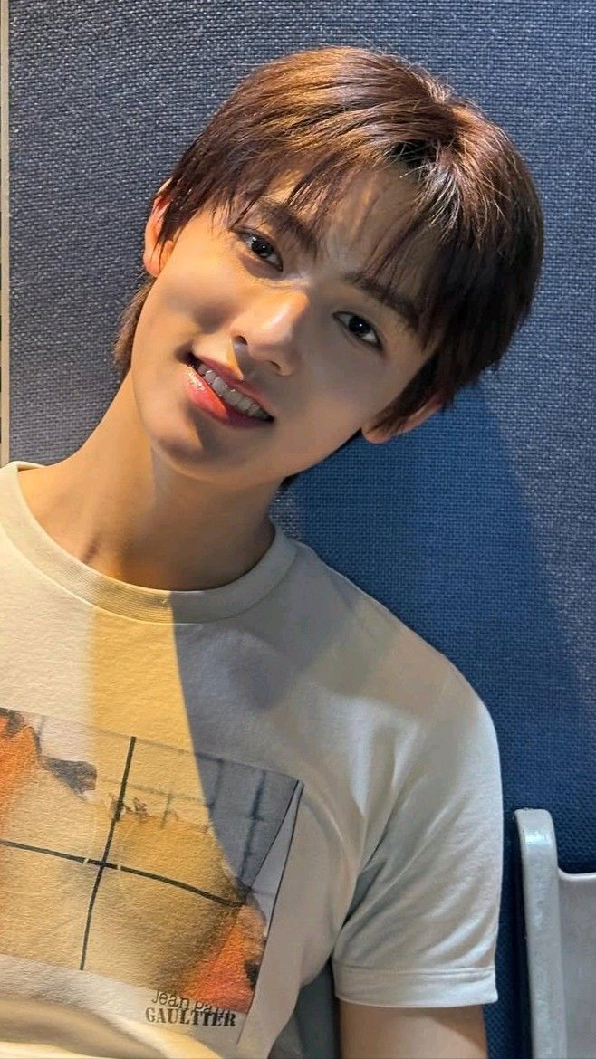 Seonghyeon (성현)
