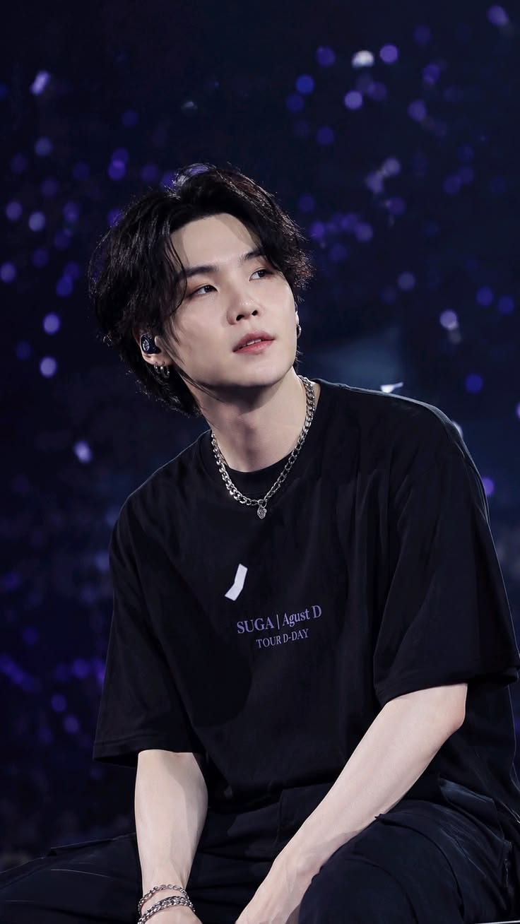 Suga (슈가) / Agust D (solo)