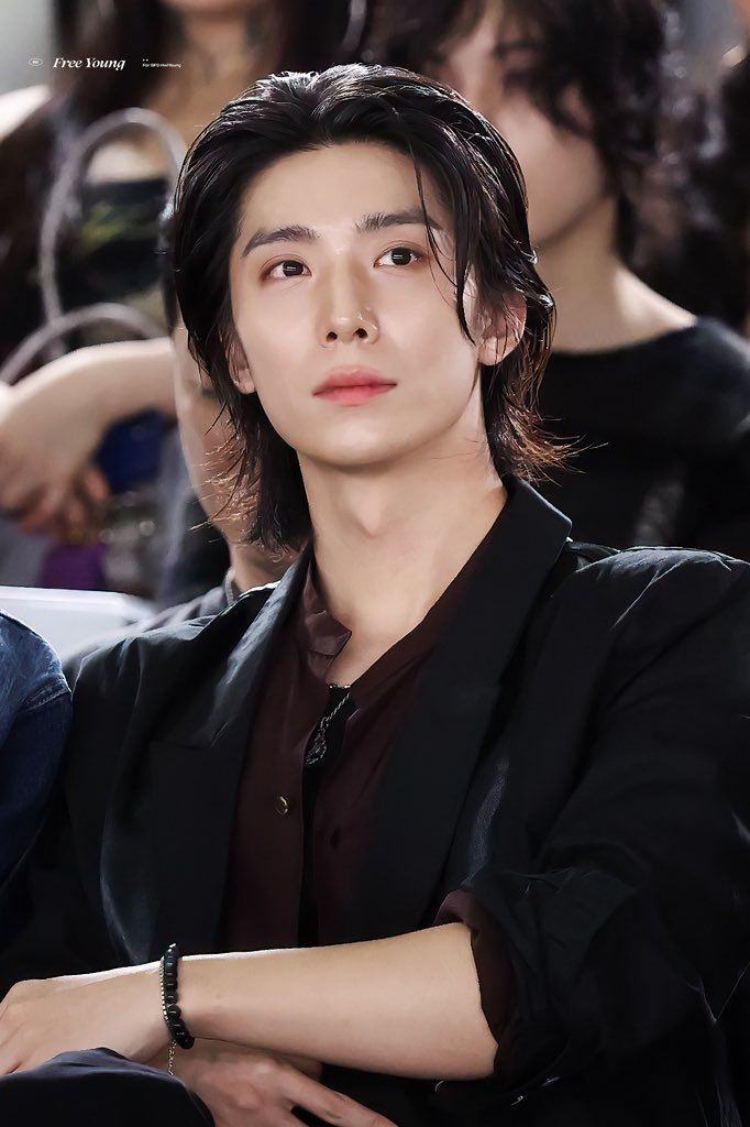 Hwiyoung