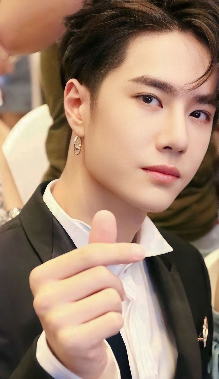 JR