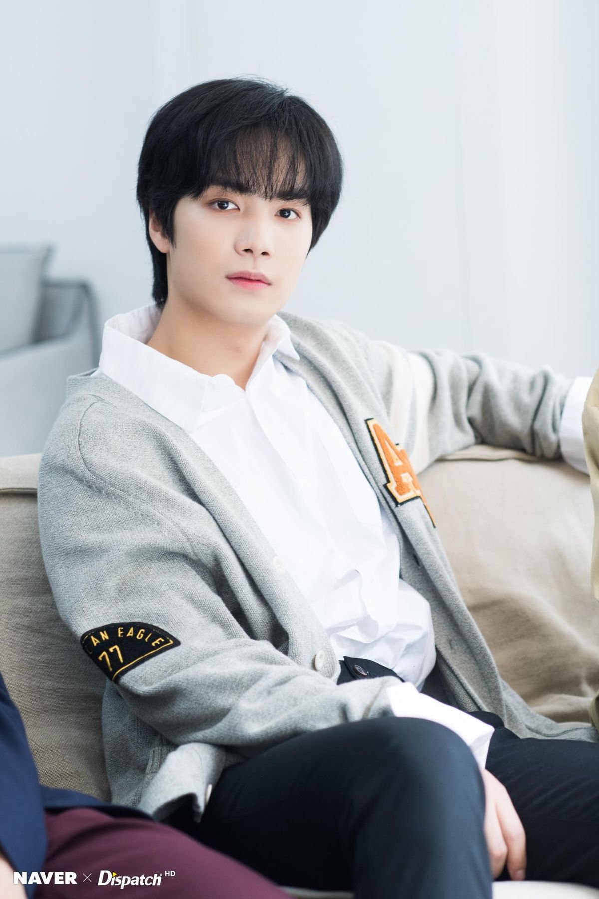 JR